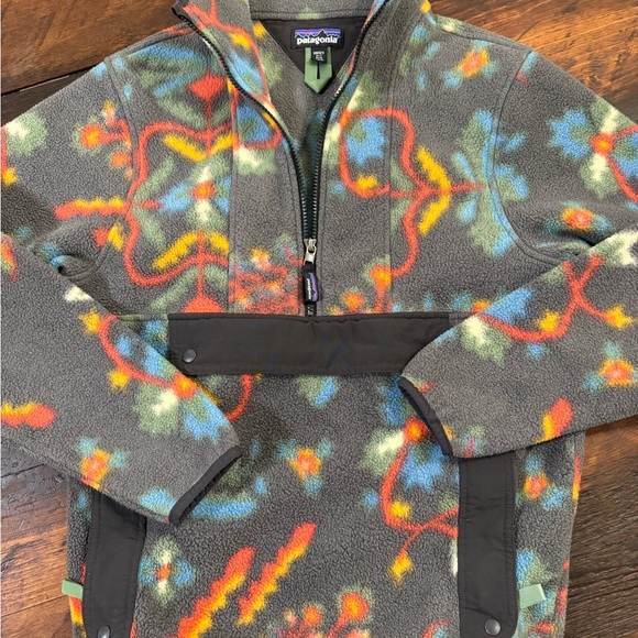 Patagonia Jackets & Blazers - Patagonia Multicolor Fleece Jacket